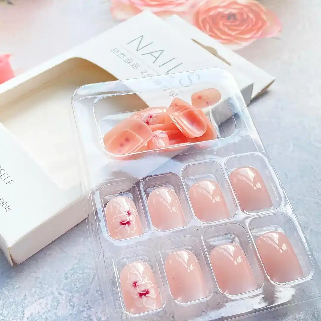 Reusable Press-On Artificial Nail Set with Stylish Designs